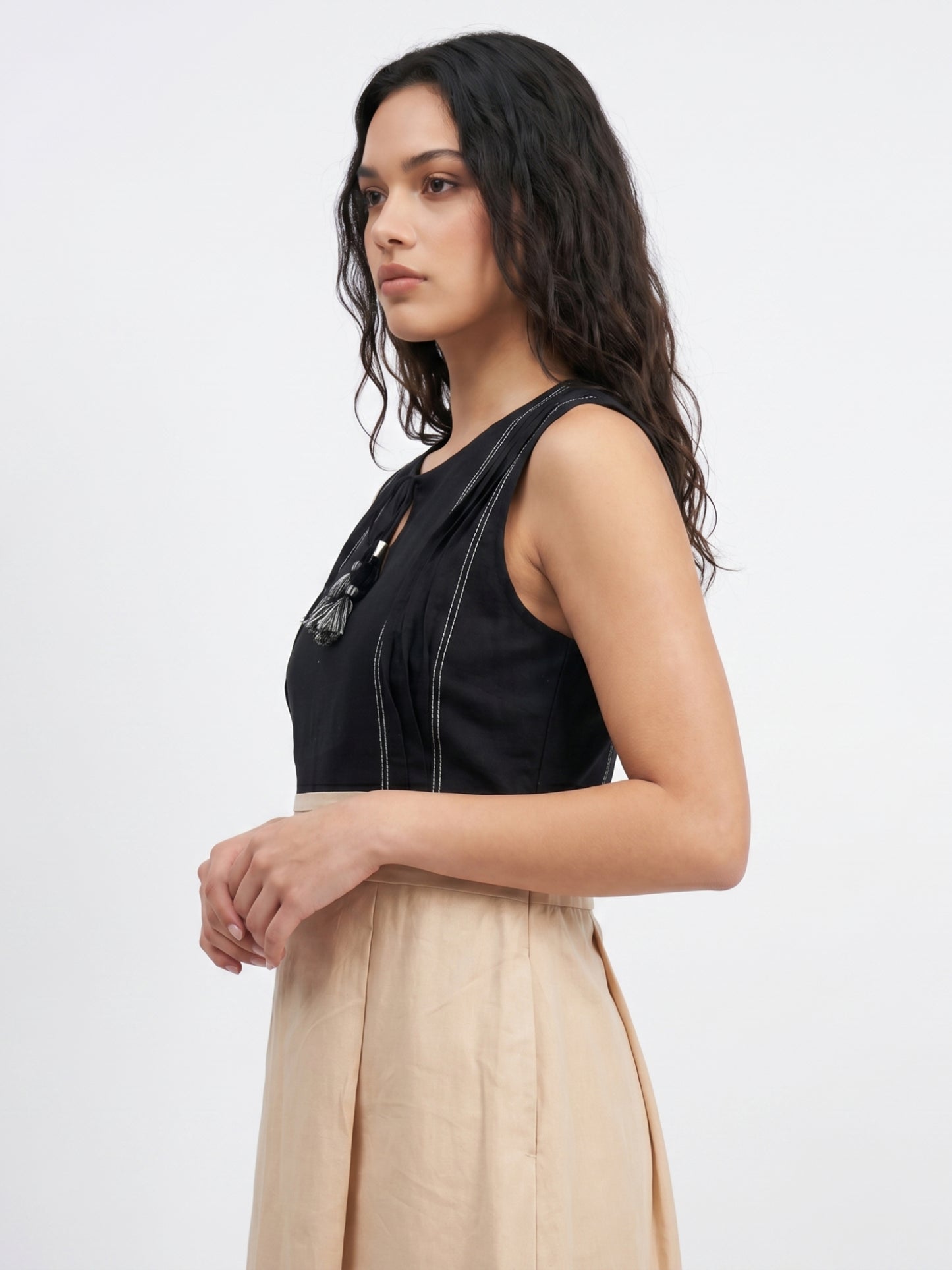 Luna Thread Dress