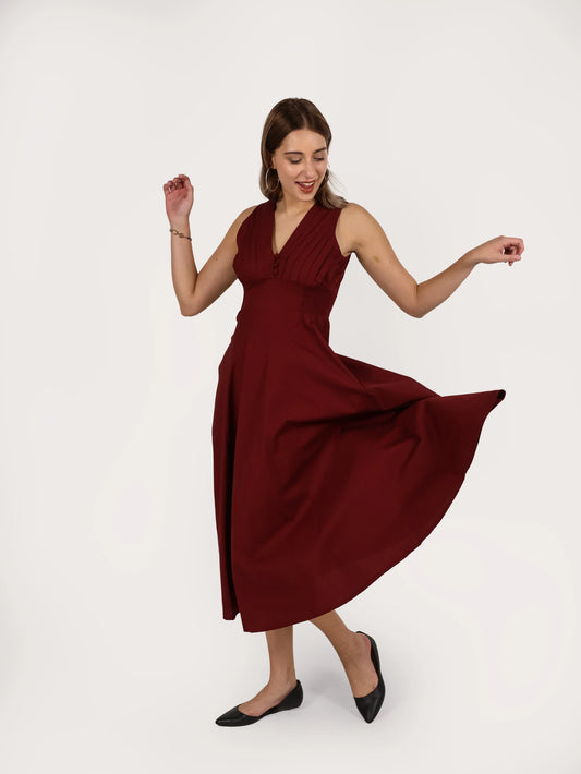 Serene Pleat Cotton Midi Dress – Wine